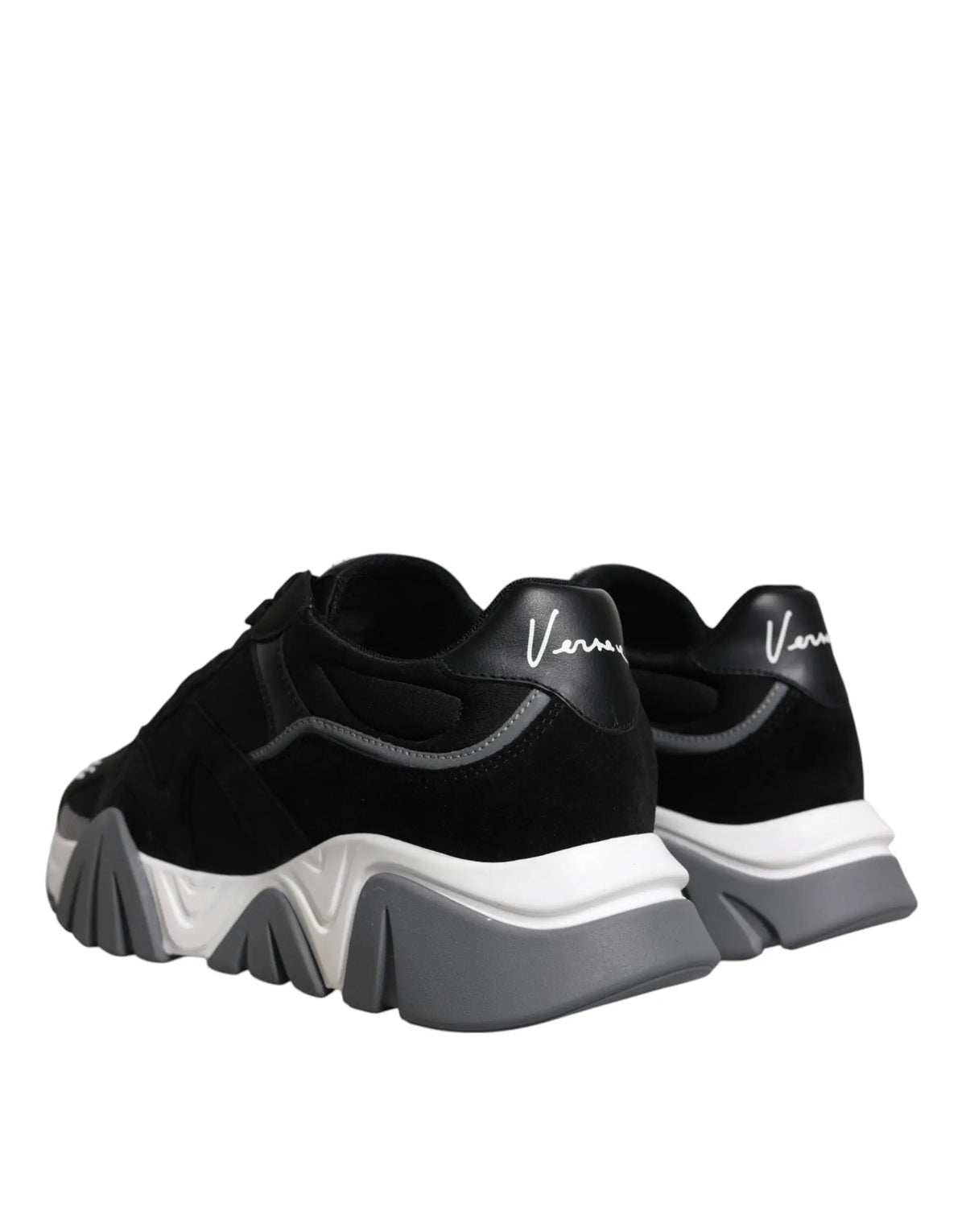 Vue arrière des baskets basses versace squalo en cuir noir et néoprène avec semelle blanche et logo venn blanc