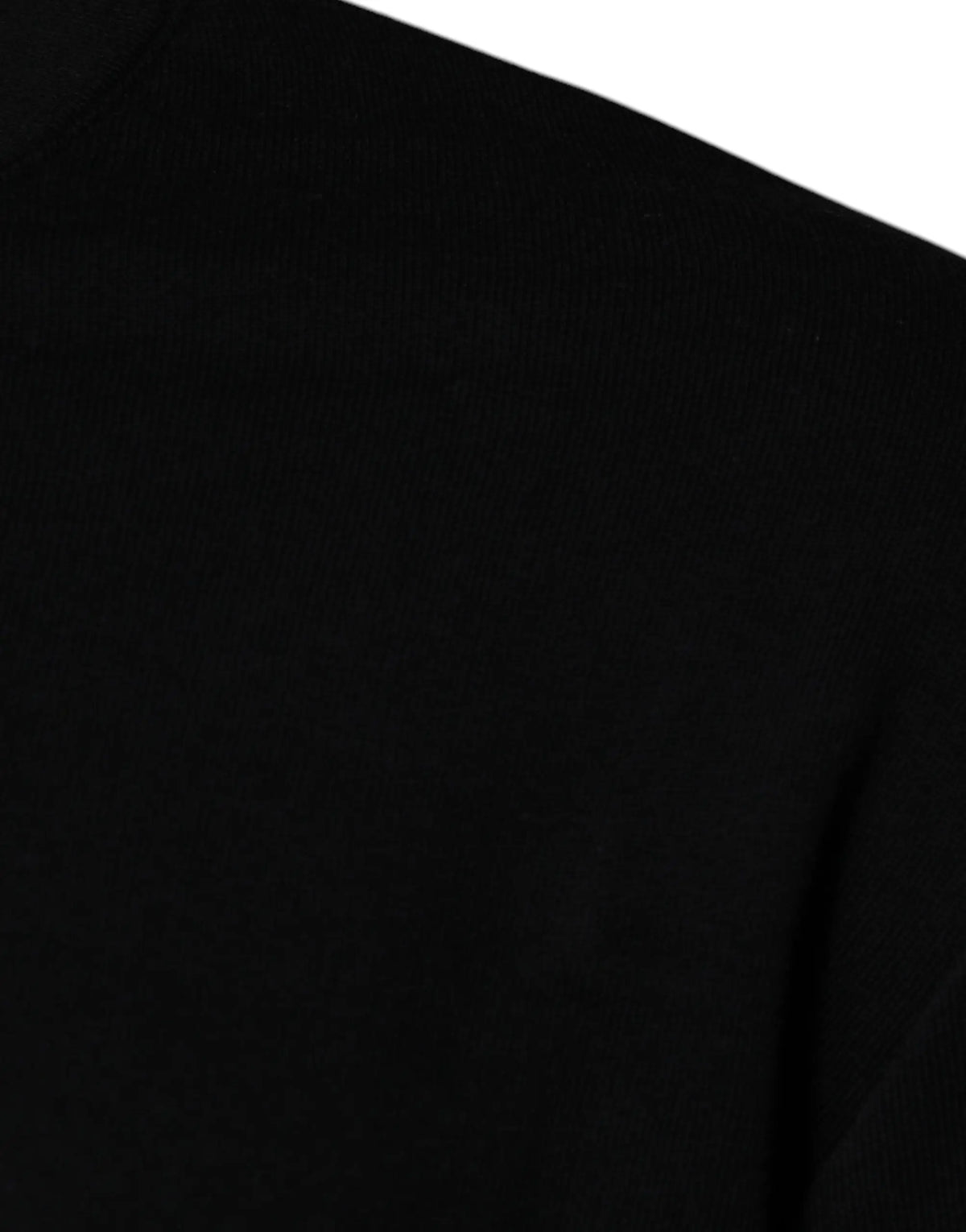 Tissu noir versace en maille crew neck avec broderie medusa et texture mate douce avec léger éclat