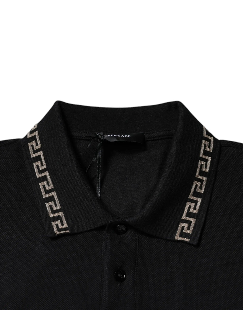 Versace polo noir en viscose avec col classique et broderie grecque argentée sur les bords manches courtes