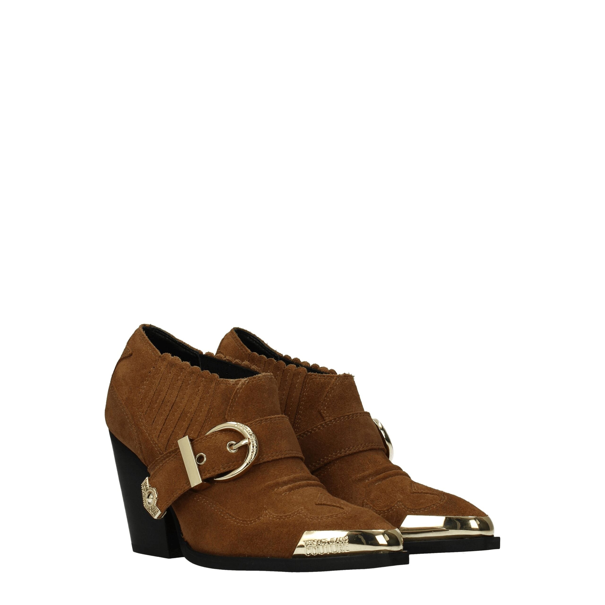 Bottines en cuir marron de la marque Versace Jeans, style ankle, avec détails élégants visibles sur l'image.