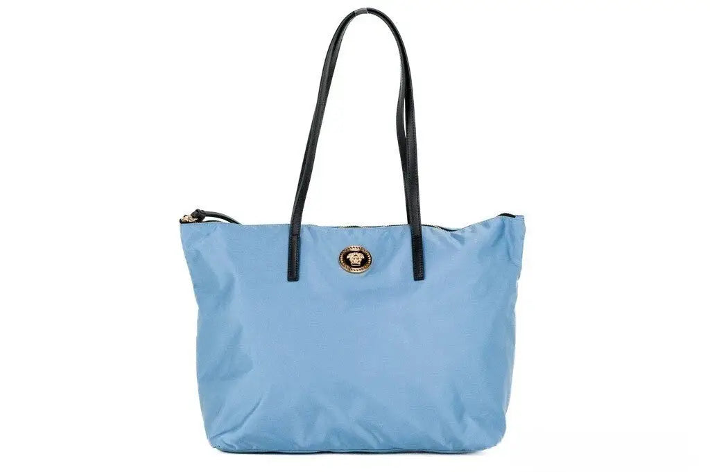Sac fourre-tout versace portuna medusa moyen bleu bleuet en nylon avec poignées en cuir noir et fermoir medusa doré