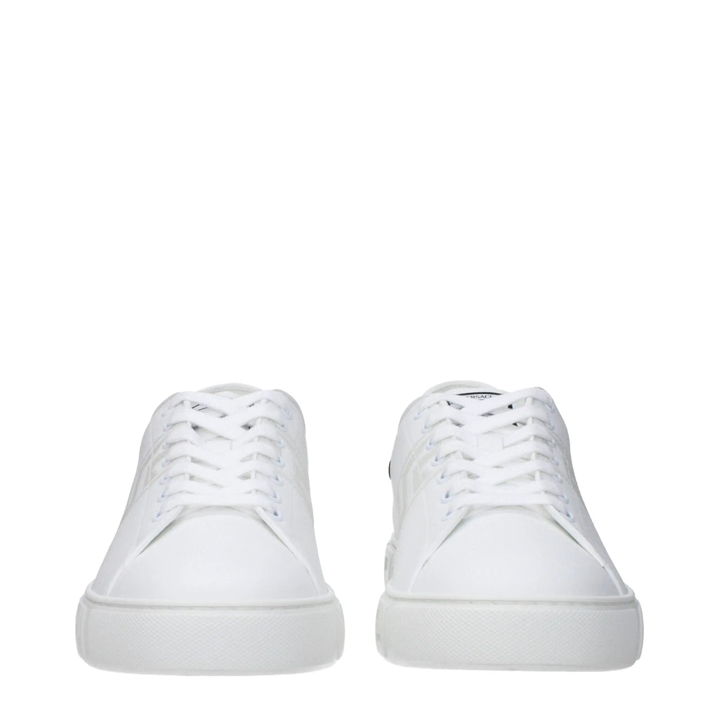 Versace baskets basses blanches en cuir avec lacets assortis et design minimaliste en toile blanche